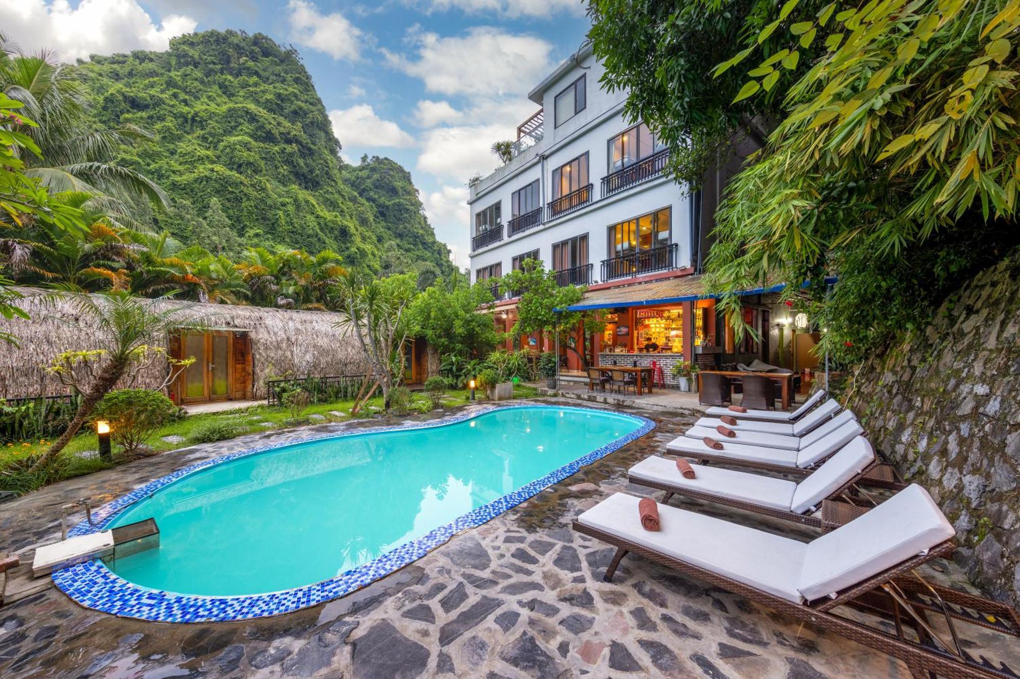 Catba Backpackers Hostel & Pool Bar Chan Chau Buitenkant foto